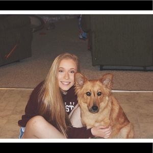 Meet your Posher, Melissa